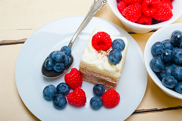 Image showing fresh raspberry and blueberry cake