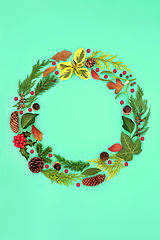 Image showing Traditional Winter and Christmas Abstract Wreath Design