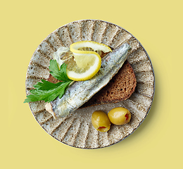 Image showing canned sardine on bread slice