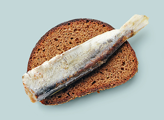 Image showing canned sardine on bread slice