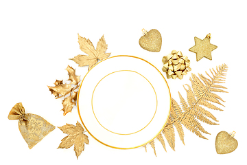 Image showing Christmas Decorative White and Gold Place Setting 