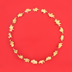 Image showing Gold Holly Leaf Christmas Wreath