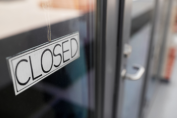 Image showing close up of closed sign on office door