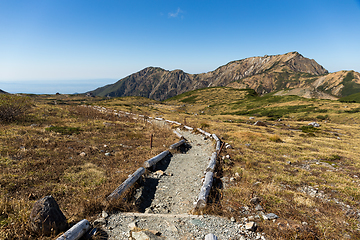 Image showing Hiking trail in Mount Tate