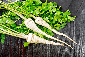 Image showing Parsley root with leaf on board top