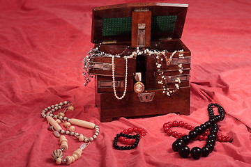 Image showing Jewelry box