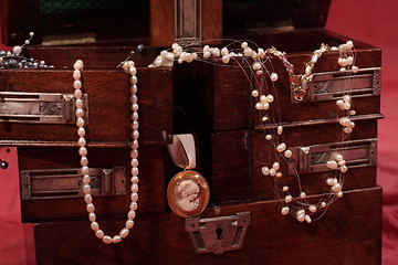 Image showing Jewelry box