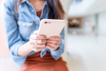 Image showing Young Woman use of cellphone