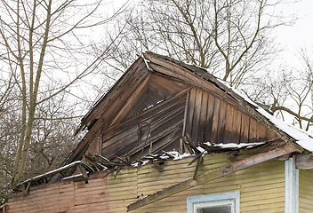 Image showing Ruined house