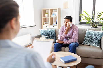 Image showing crying man at psychotherapy session