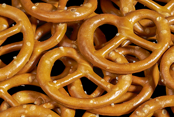 Image showing small lye pretzels closeup