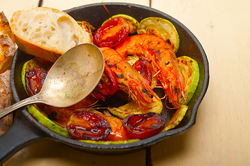 Image showing roasted shrimps with zucchini and tomatoes