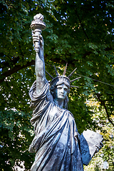 Image showing The statue of liberty in Luxembourg Gardens, Paris