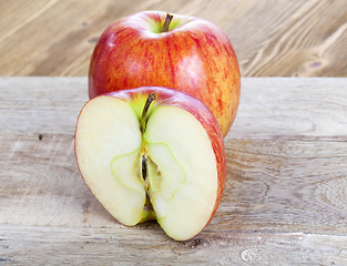 Image showing Half of apple