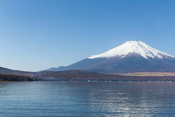 Image showing Mount Fuji at Lake Yamanaka