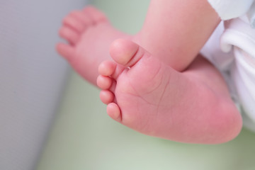 Image showing foots of newborn