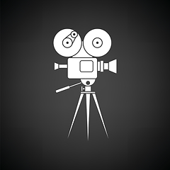 Image showing Retro cinema camera icon