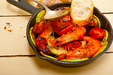 Image showing roasted shrimps with zucchini and tomatoes