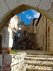 Image showing Avio castle courtyard