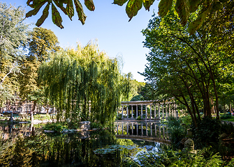 Image showing Corinthian colonnade in Parc Monceau, Paris, France