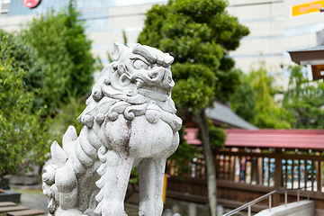 Image showing Lion statue in Japanese garden