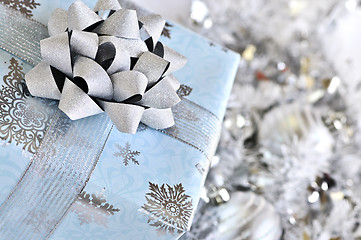Image showing Christmas gift box