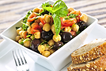 Image showing Vegetarian chickpea salad