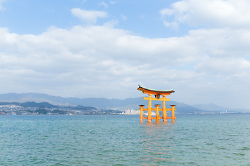 Image showing Floating gate of Itsukushima Shrine in Hiroshima