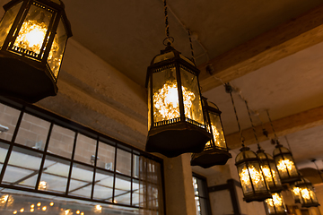 Image showing lantern lamps hanging at restaurant