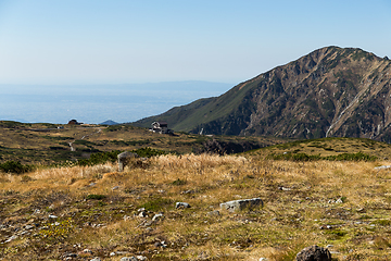 Image showing Hiking trail in Mount Tate