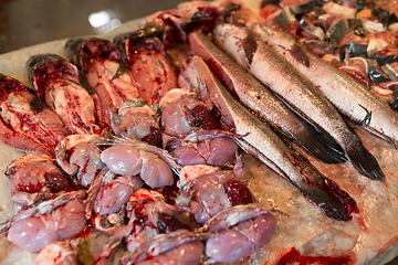 Image showing Raw fish selling in wet market