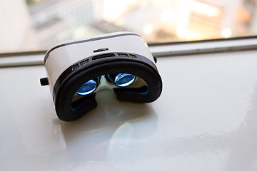 Image showing Virtual reality device