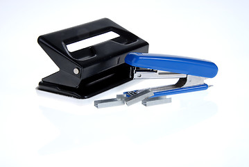 Image showing stapler, staples and hole punch