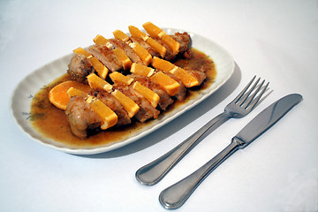 Image showing Chicken with slices of orange