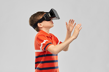 Image showing boy in vr glasses