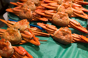 Image showing Fresh crab in fish market