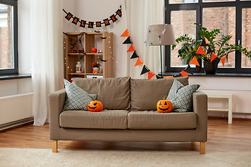 Image showing jack-o-lanterns and halloween decorations at home