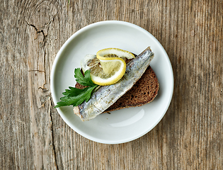 Image showing plate of sandwich with canned sardine