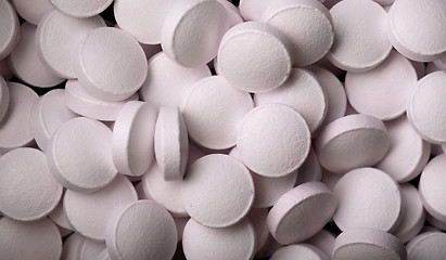 Image showing White pills