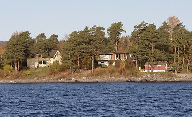 Image showing Cottage near the sea. 