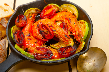 Image showing roasted shrimps with zucchini and tomatoes