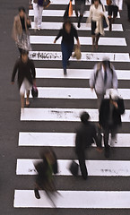 Image showing People crossing the street