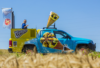 Image showing Cornetto Vehicle - Tour de France 2016