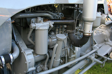 Image showing Old veteran tractor engine.