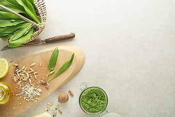 Image showing pesto making wild garlic