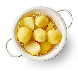 Image showing boiled potatoes in strainer