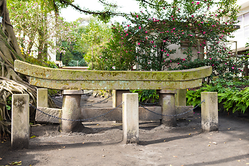 Image showing Kurojin buried torii at park
