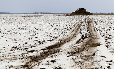 Image showing Traces of car