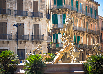 Image showing Piazza Archimede (Archimede Square) in Syracuse