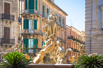 Image showing Piazza Archimede (Archimede Square) in Syracuse